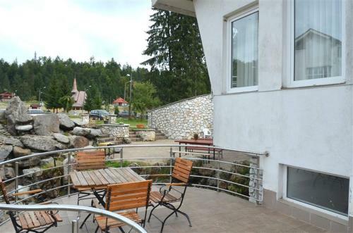 Lodge Vila Liliacul