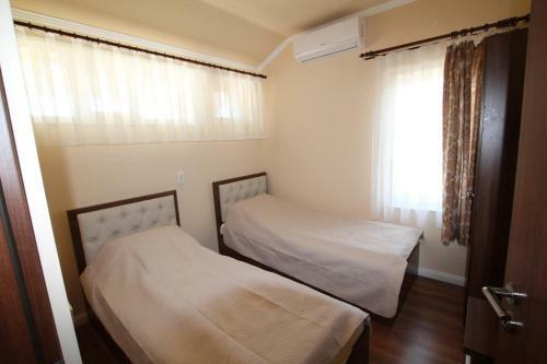 Hostal Casa Camelia Felix