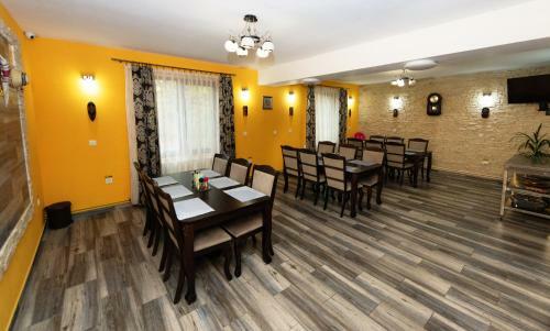 Hostal Stejarul Lui Andrei