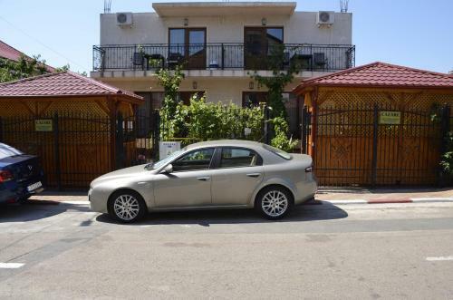 Hostal Casa Sarofin