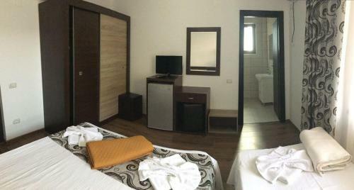 Hostal Elegance