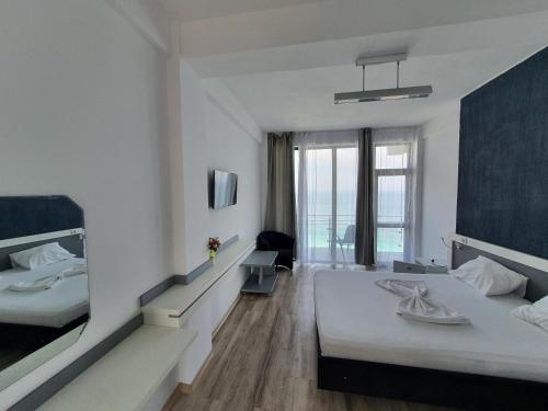 Premium Sea View ***