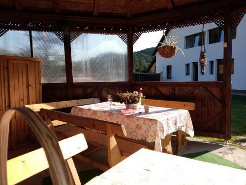 Hostal Poiana Cristian