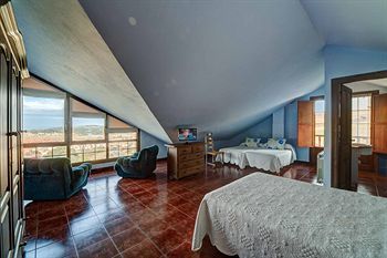Hostal Posada De Ajo