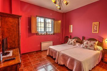 Hostal Posada De Ajo