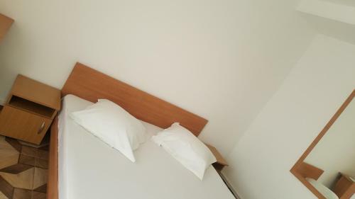 Hostal Vila Yza