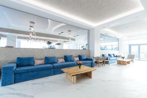 Mirage Beach Spa Hotel