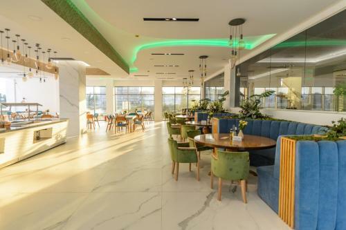 Mirage Beach Spa Hotel
