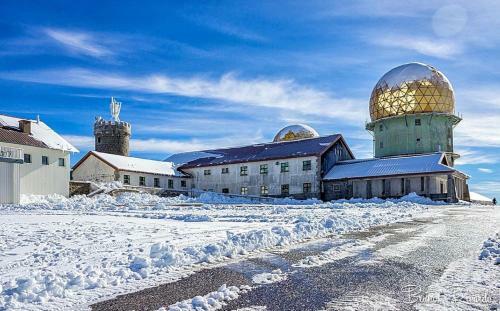 Vila Da Laje - Onde A Natureza O Envolve - Serra Da Estrela