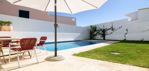 Fantastic Villa With Private Heatable Pool