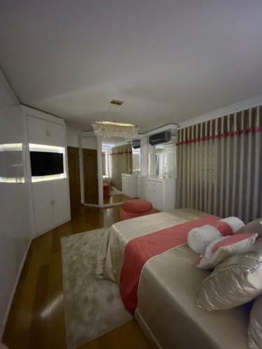 Hostal Luxury Guest House