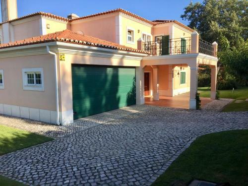 Casa Bagatelle