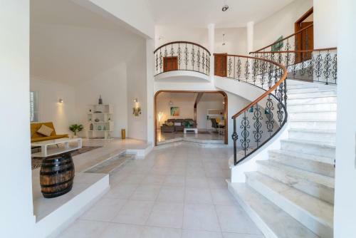 Villa Mansion Almond - Sea, Sun And A Charming Refuge!