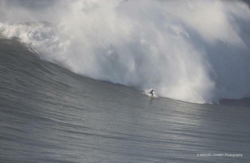 Big Wave Apartment