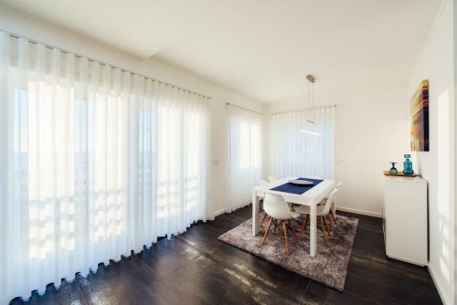 Apartamento T4 Lu�s
