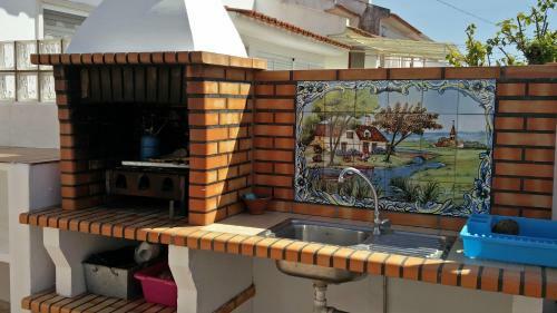Nazare With Garden And Barbecue By Mp