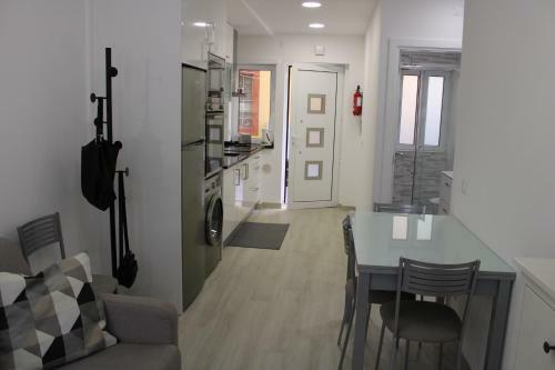 Sun & Wave Apartment II