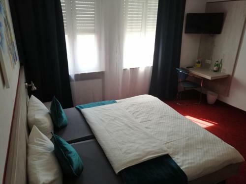 Hostal Gasthof-pension Wilder Mann