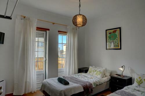 Hostal Peniche Surf Lodge 2