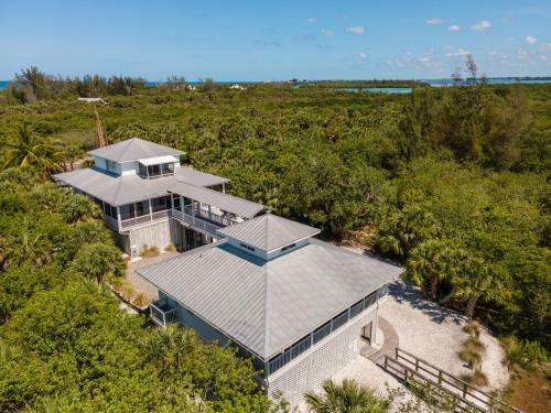 Sable Palm Hidden Gem Home