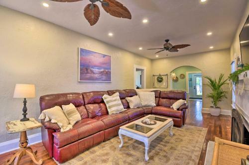 Bright Bradenton Retreat 1 Mi To Downtown!