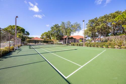 Shorewalk Full Condo-img-beaches-anna Maria