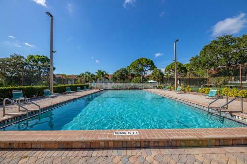 Shorewalk Full Condo-img-beaches-anna Maria