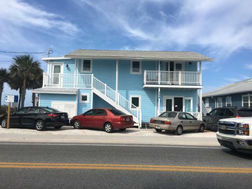 Beach Dreams Resort