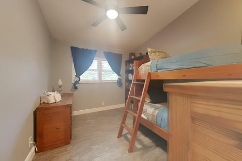 Deerfield Colonial