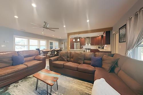 Deerfield Colonial