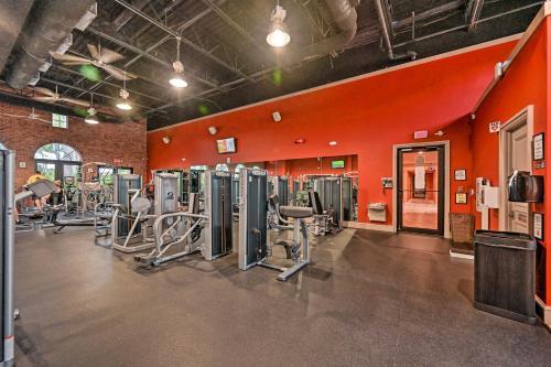 Upscale Fort Myers Villa With Resort Amenities!