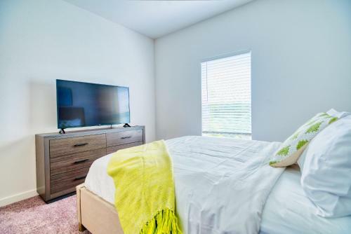 Deluxe One Bedroom Apartment