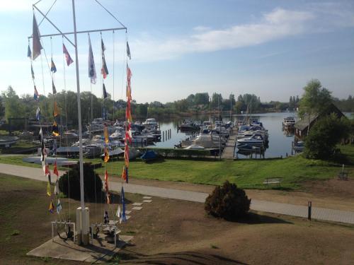 Aparthotel Am Heidensee
