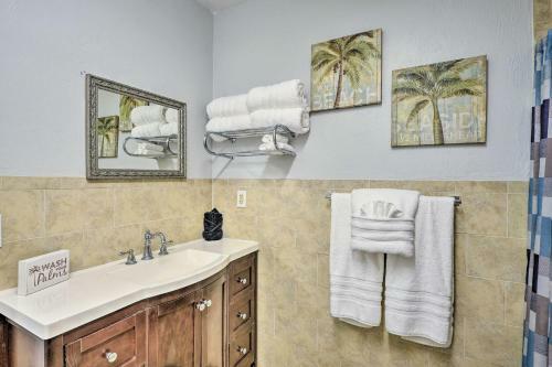 Serene Daytona Beach House With Private Yard!