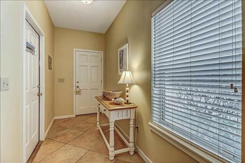 2641a S Fletcher Ave Home