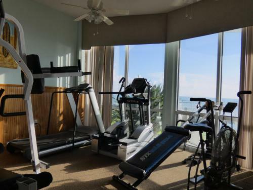 Apartamento White Surf Condominiums