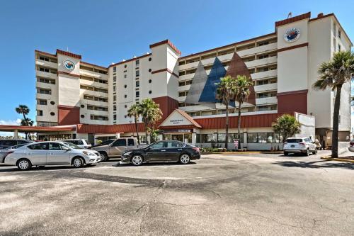 Apartamento Oceanfront Resort-style Getaway - Walk To Beach!