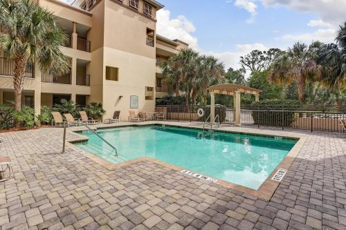 Tennis Villas III