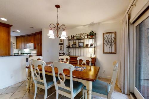3062 Club Villas