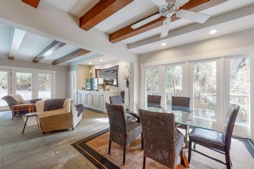 17 Beach Walker Road