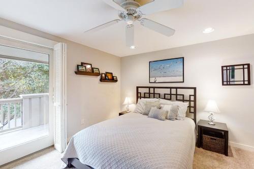 17 Beach Walker Road