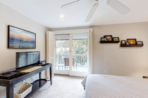 17 Beach Walker Road