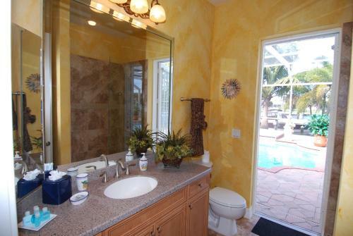 Villa Black Diamond - Enjoy The Pool And The View