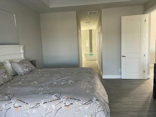 Villa Skyline Cape Coral, Private Heated Pool And Spa