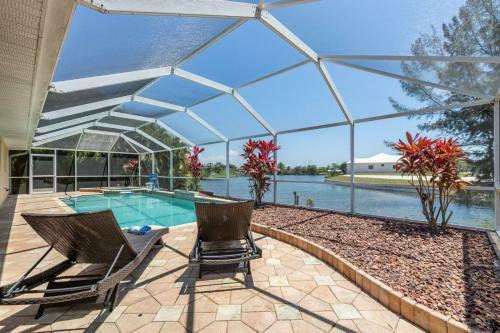 The Joint Venture - Cape Coral - Roelens Vacations