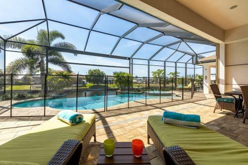 Cape Coral Oasis - Roelens Vacations