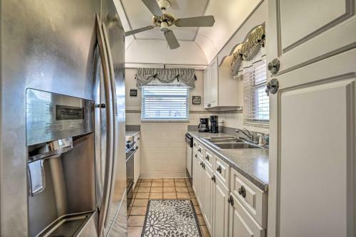 Apartamento Canalfront Cape Coral Condo With Pool Access!