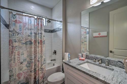 Canalfront Cape Coral Home With Bbq - Pets Welcome!