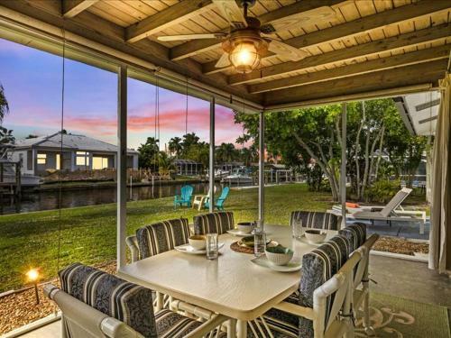 Beautiful Waterview - Bungalow Cocoa - Roelens Vacations