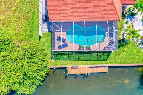 Poolside Paradise